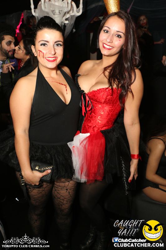 Club Crawl party venue photo 10 - October 31st, 2015