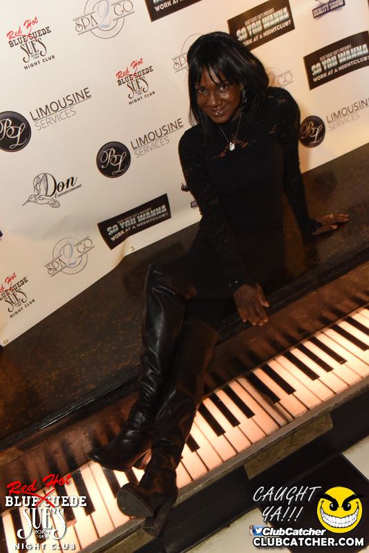 Blue Suede Sues nightclub photo 177 - April 28th, 2016