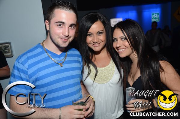 City nightclub photo 108 - June 1st, 2011