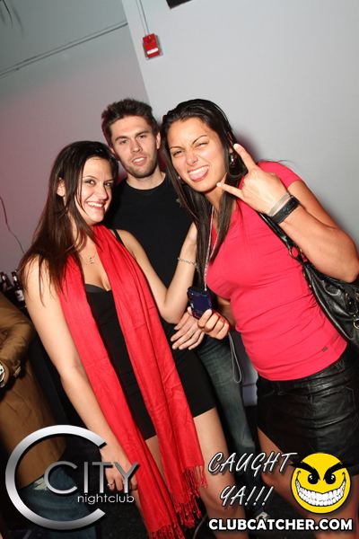 City nightclub photo 34 - June 4th, 2011