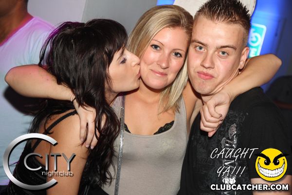 City nightclub photo 54 - June 8th, 2011