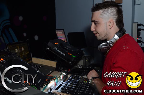 City nightclub photo 135 - June 11th, 2011