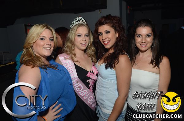 City nightclub photo 25 - July 6th, 2011