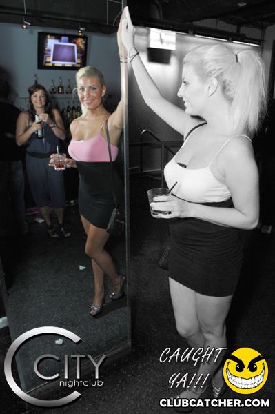 City nightclub photo 2 - September 21st, 2011