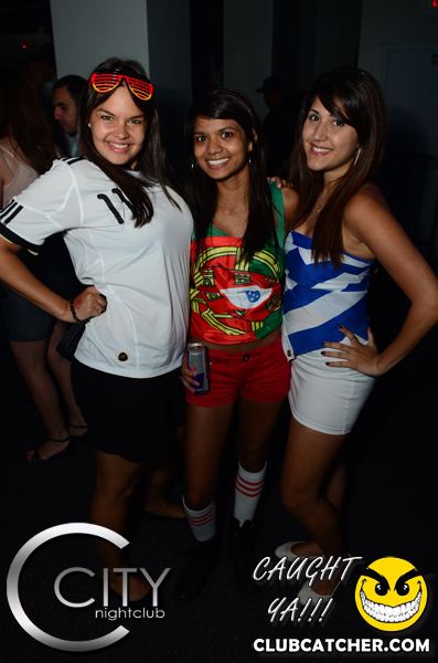 City nightclub photo 324 - June 13th, 2012