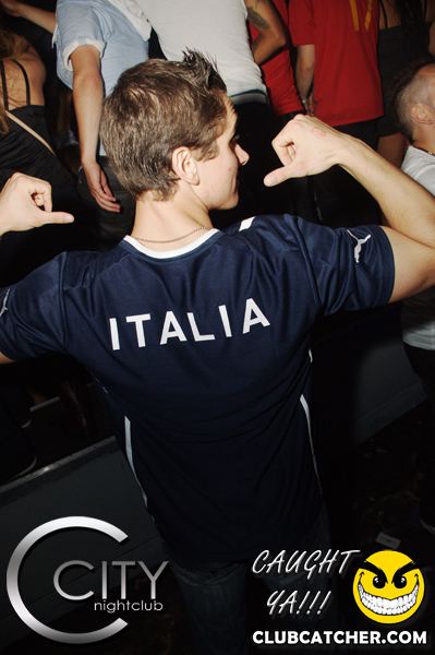 City nightclub photo 436 - June 13th, 2012