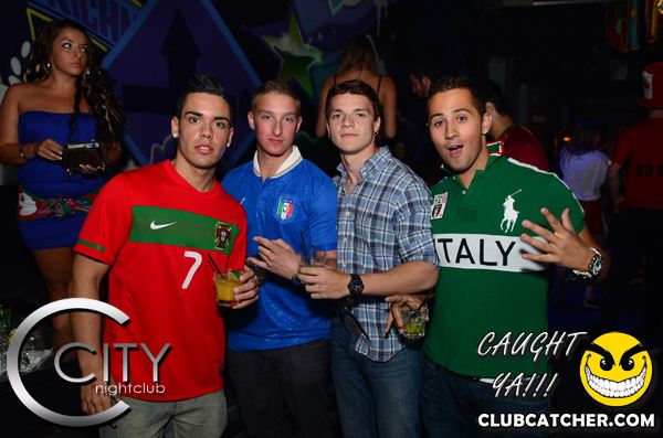 City nightclub photo 45 - June 13th, 2012