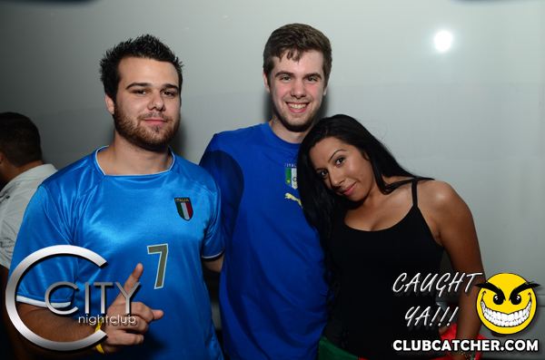 City nightclub photo 35 - June 20th, 2012