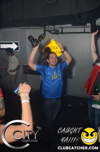 City nightclub photo 348 - June 20th, 2012
