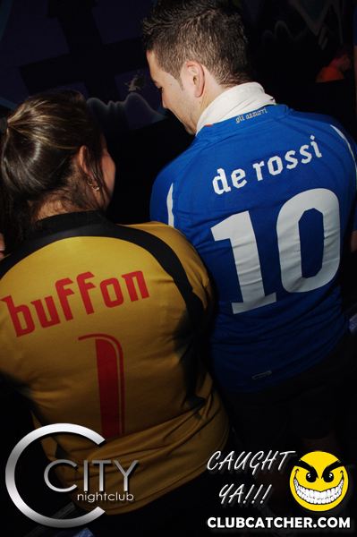 City nightclub photo 530 - June 20th, 2012