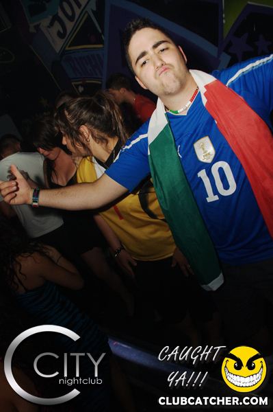City nightclub photo 538 - June 20th, 2012