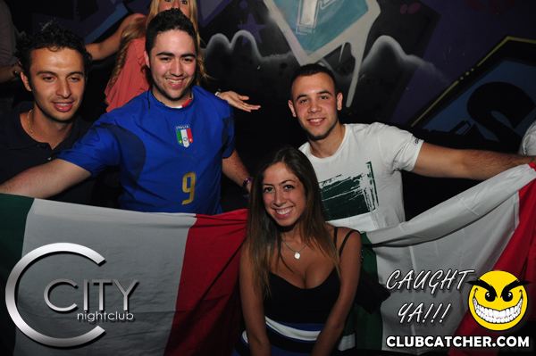 City nightclub photo 123 - June 27th, 2012