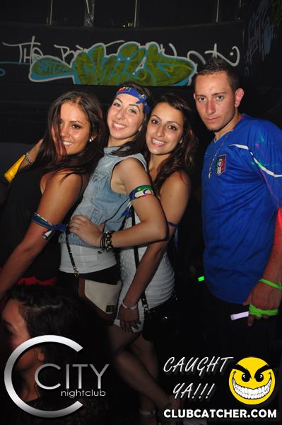 City nightclub photo 441 - June 27th, 2012