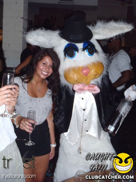 Brassaii lounge photo 22 - July 17th, 2011