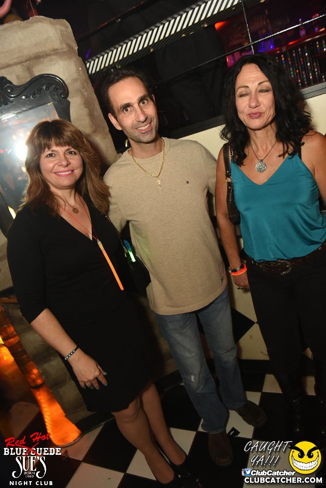 Blue Suede Sues nightclub photo 166 - November 25th, 2016