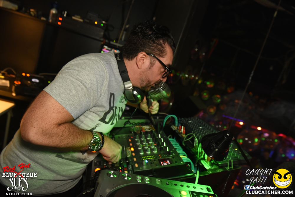 Blue Suede Sues nightclub photo 214 - November 25th, 2016