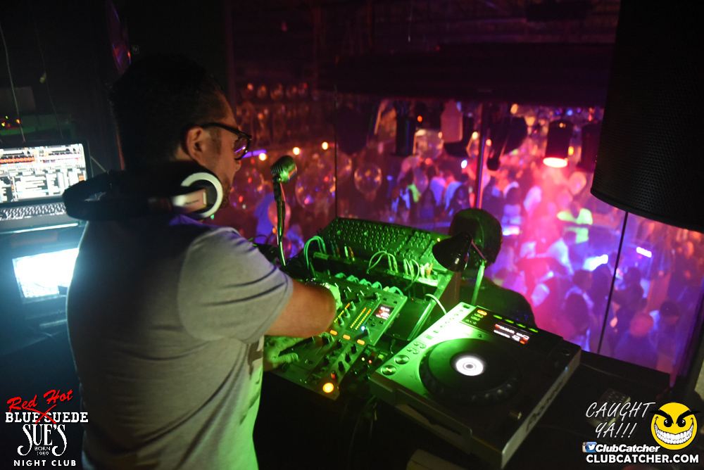 Blue Suede Sues nightclub photo 31 - November 25th, 2016