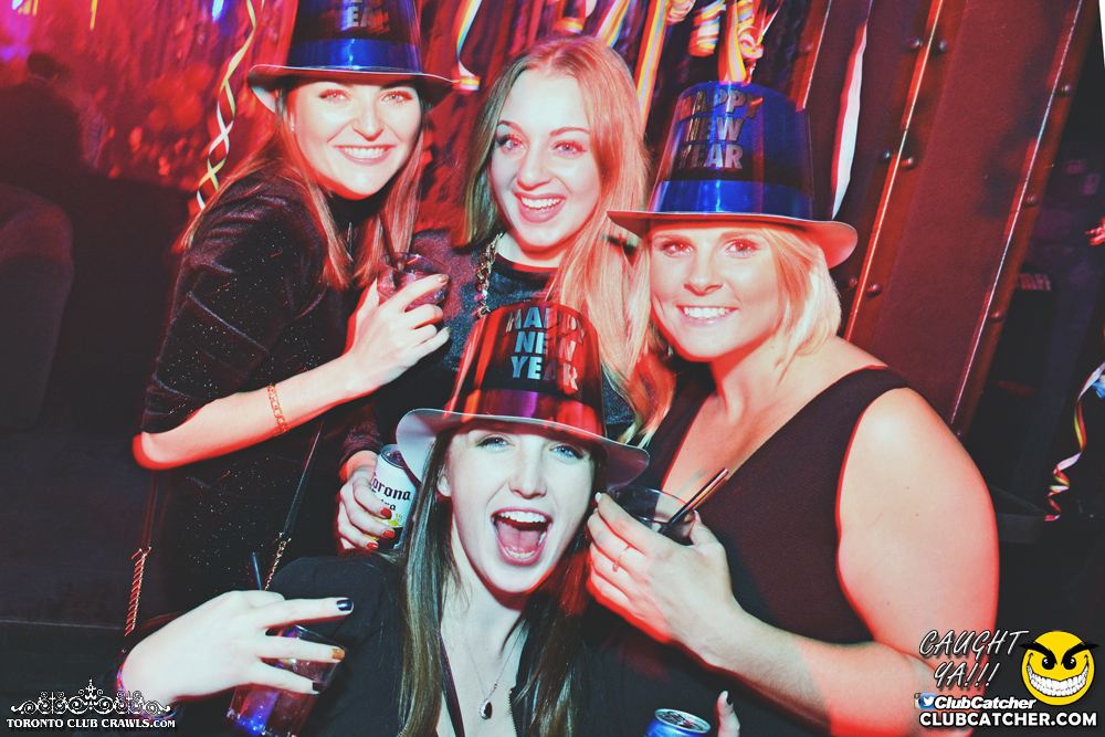 Club Crawl party venue photo 211 - December 31st, 2016