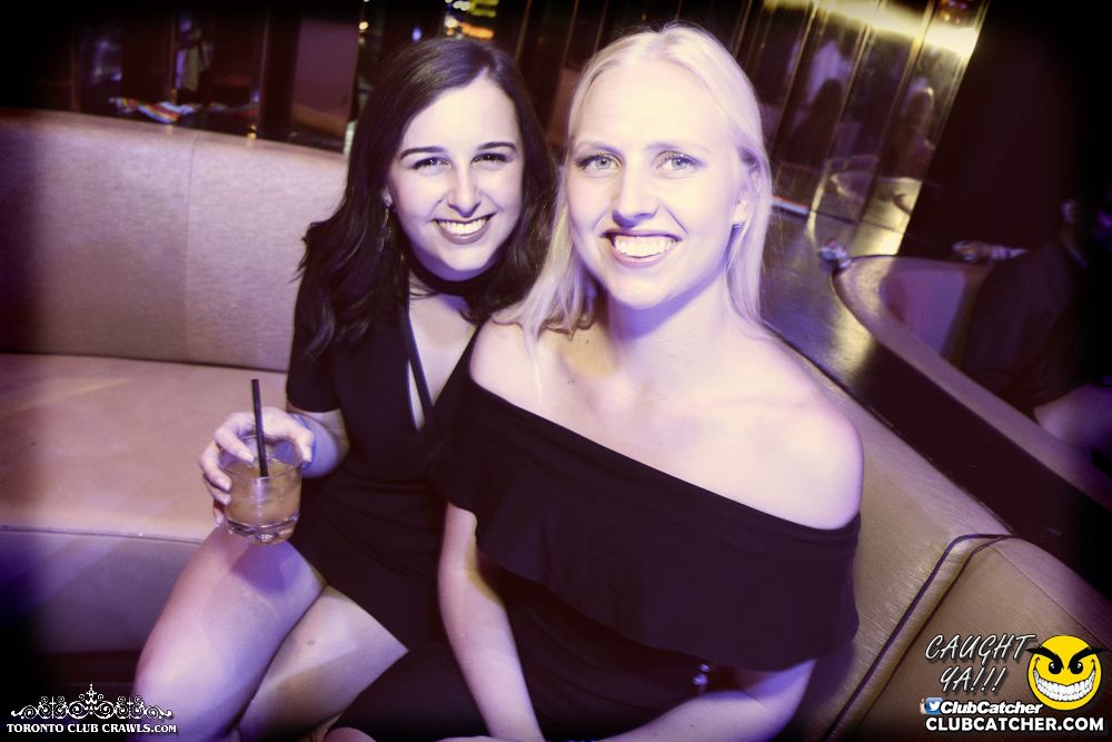 Club Crawl party venue photo 284 - December 31st, 2016