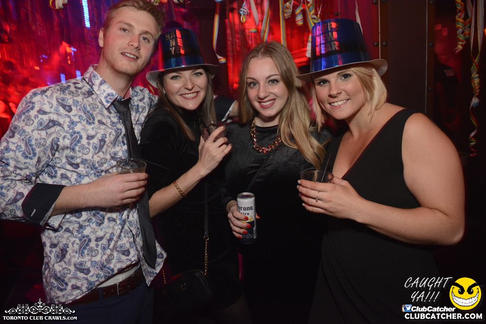 Club Crawl party venue photo 33 - December 31st, 2016