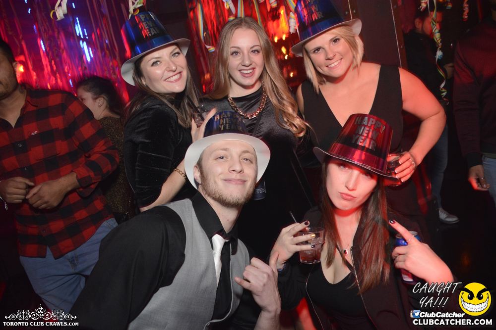 Club Crawl party venue photo 35 - December 31st, 2016