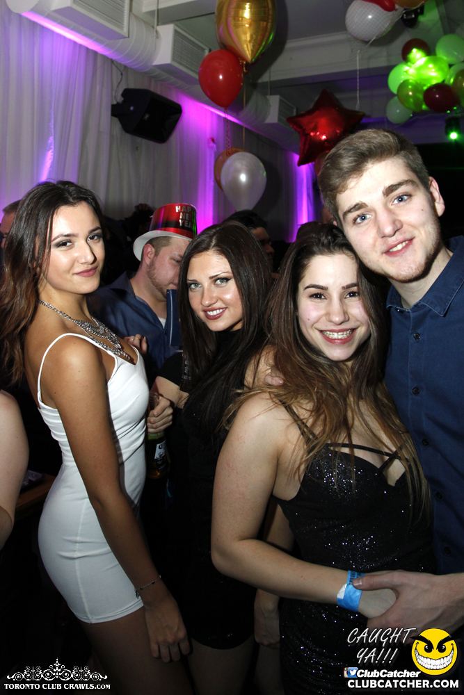 Club Crawl party venue photo 352 - December 31st, 2016