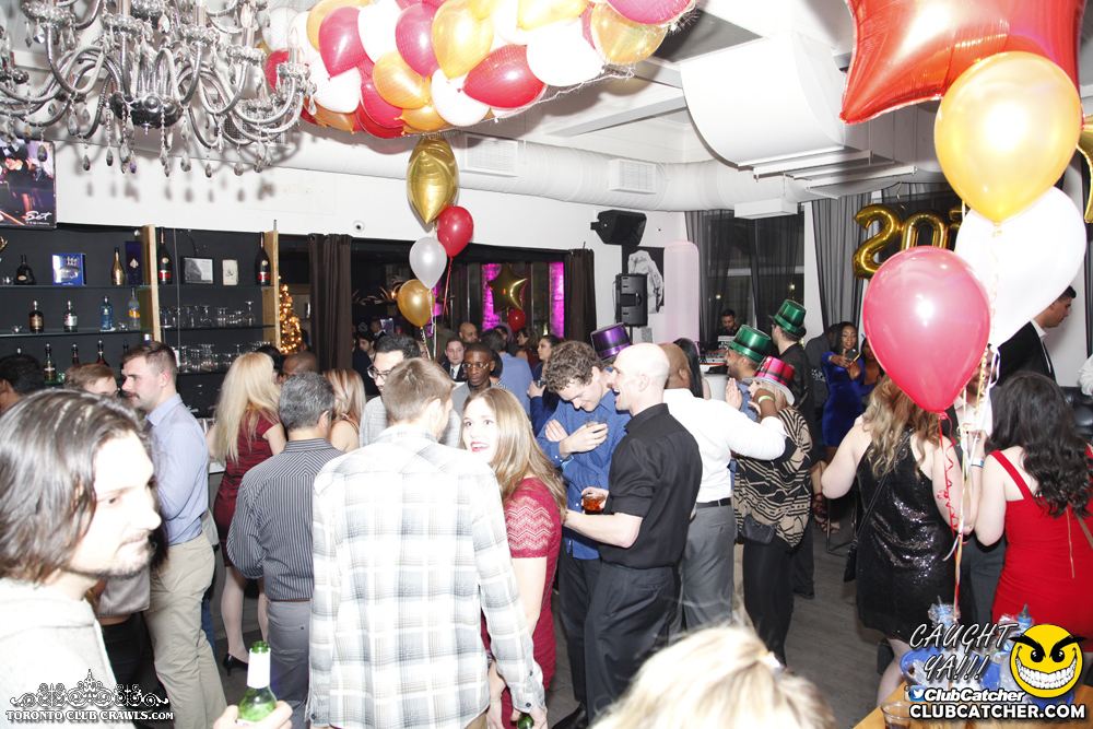 Club Crawl party venue photo 376 - December 31st, 2016