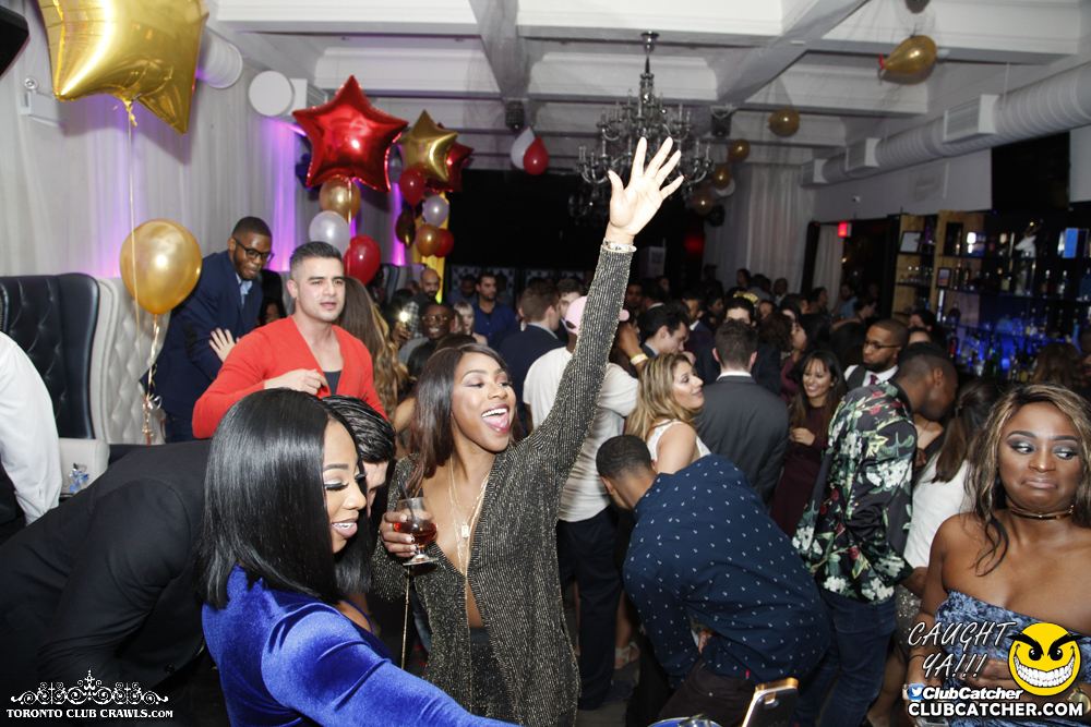 Club Crawl party venue photo 382 - December 31st, 2016