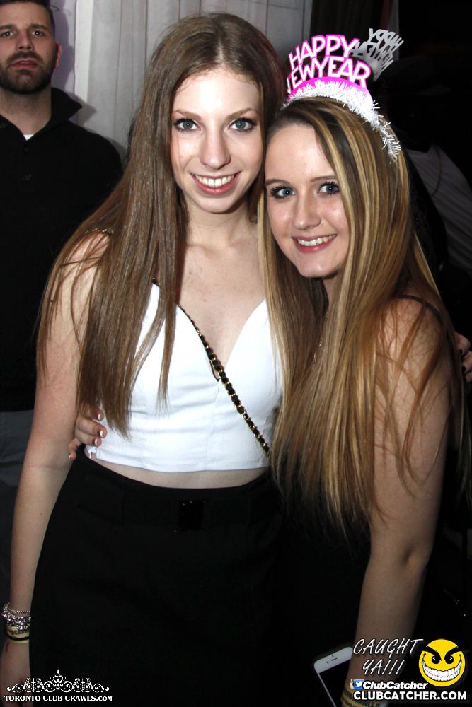 Club Crawl party venue photo 385 - December 31st, 2016