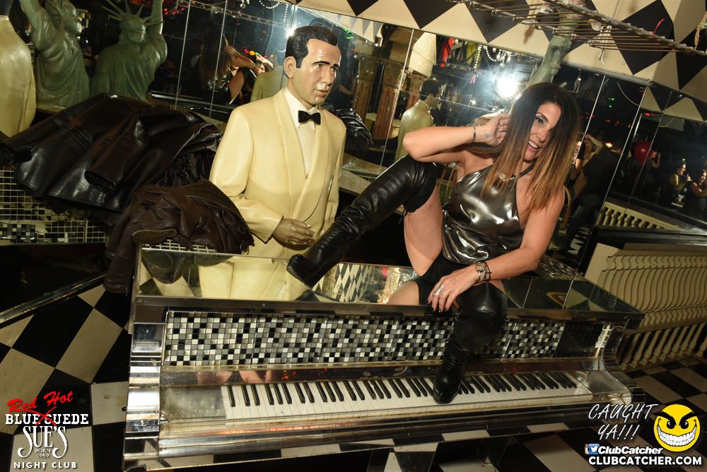 Blue Suede Sues nightclub photo 309 - February 11th, 2017