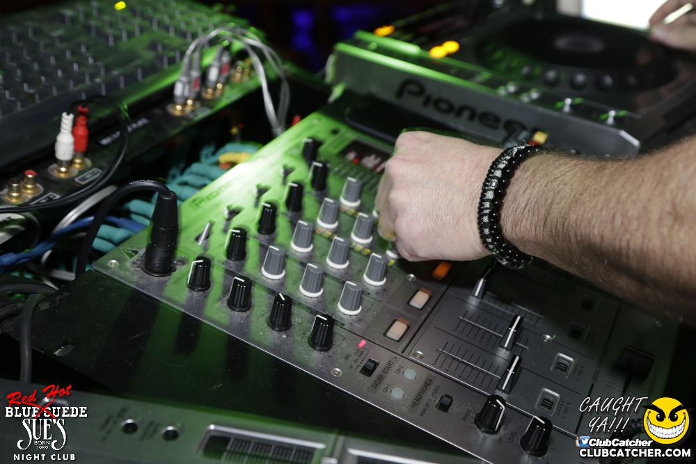 Blue Suede Sues nightclub photo 176 - April 1st, 2017