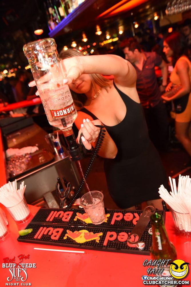 Blue Suede Sues nightclub photo 118 - April 28th, 2017