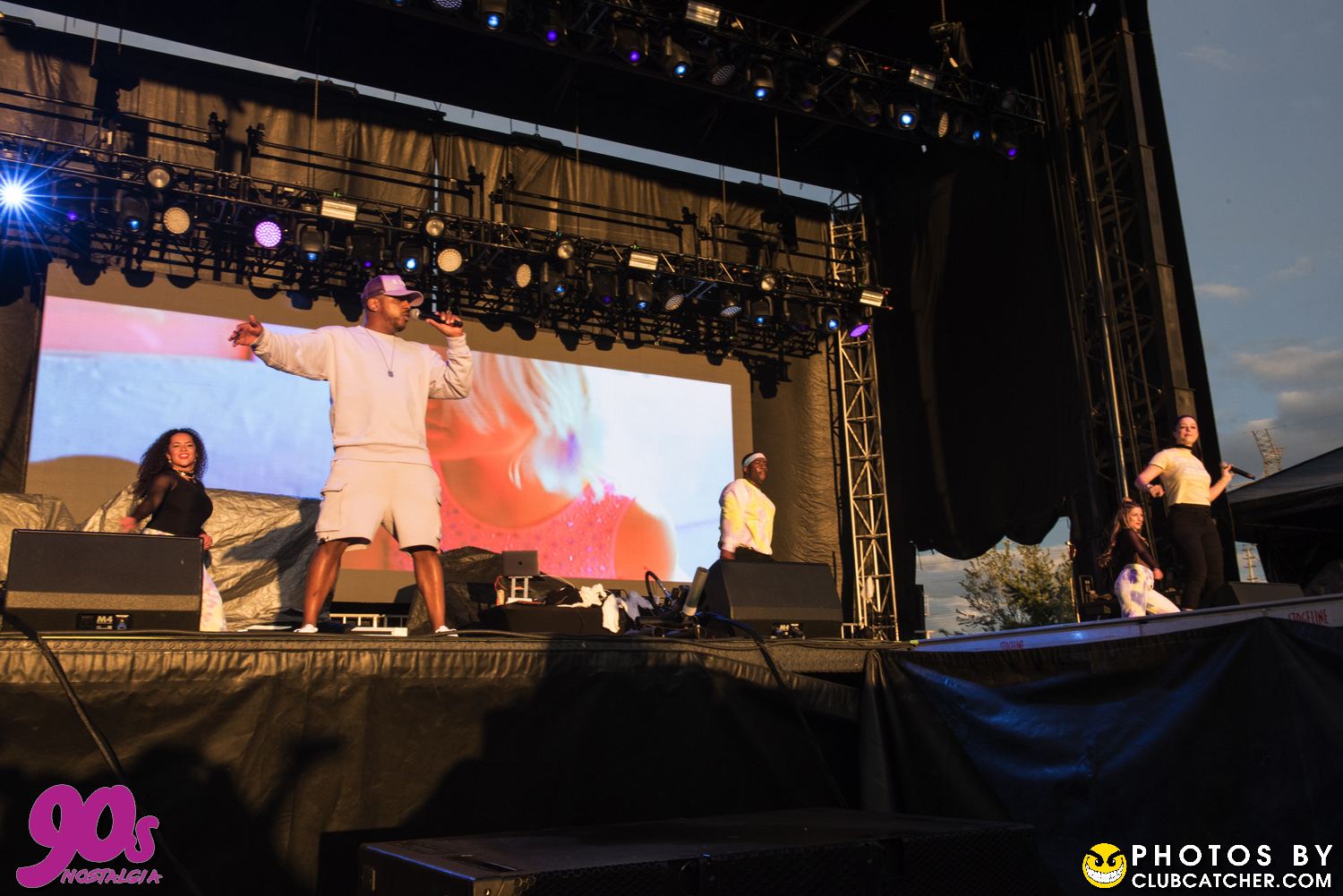 90s Nostalgia festival photo 608 - September 25th, 2021