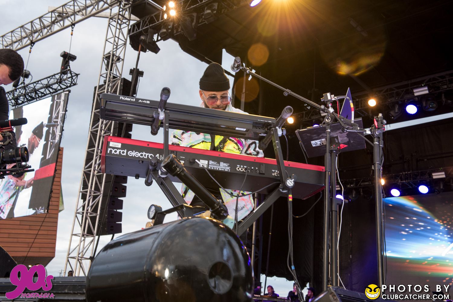 90s Nostalgia festival photo 400 - September 26th, 2021