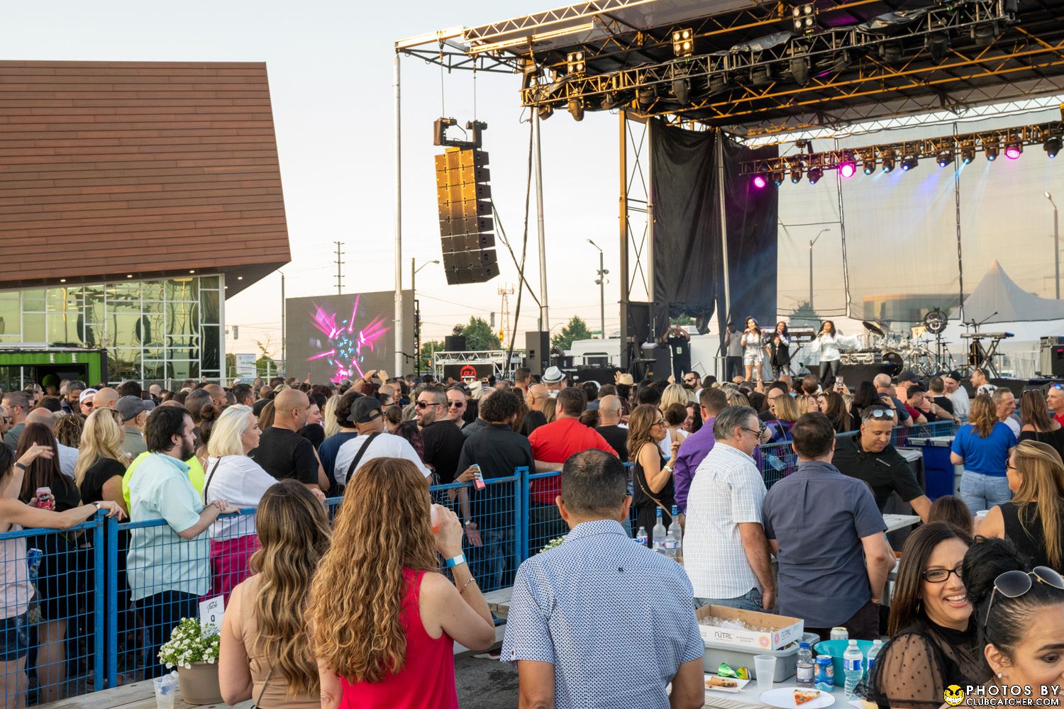 90s Nostalgia festival photo 410 - June 24th, 2022