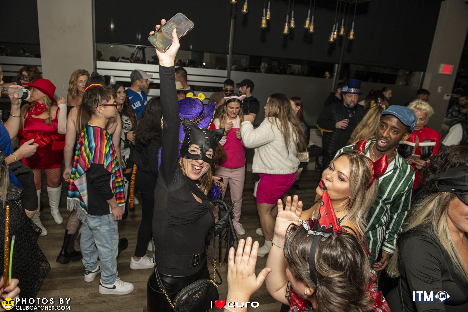 La Villetta lounge photo 103 - October 27th, 2023