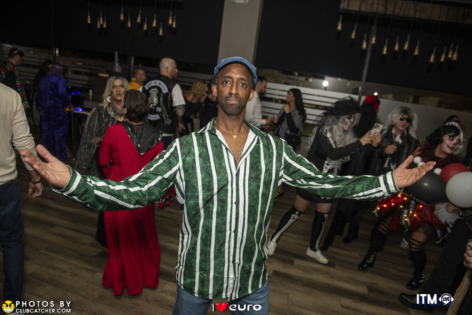 La Villetta lounge photo 108 - October 27th, 2023