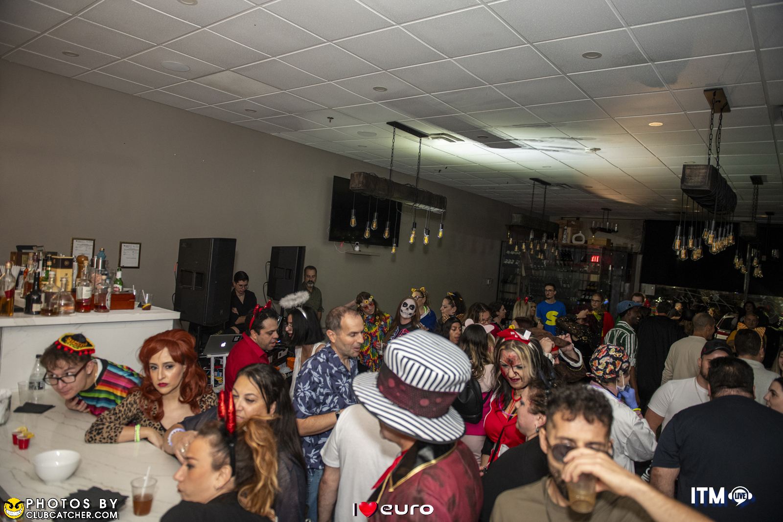 La Villetta lounge photo 177 - October 27th, 2023