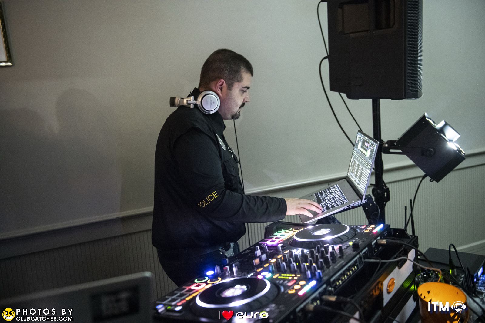 La Villetta lounge photo 254 - October 27th, 2023