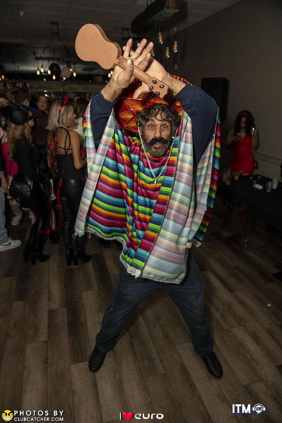 La Villetta lounge photo 283 - October 27th, 2023