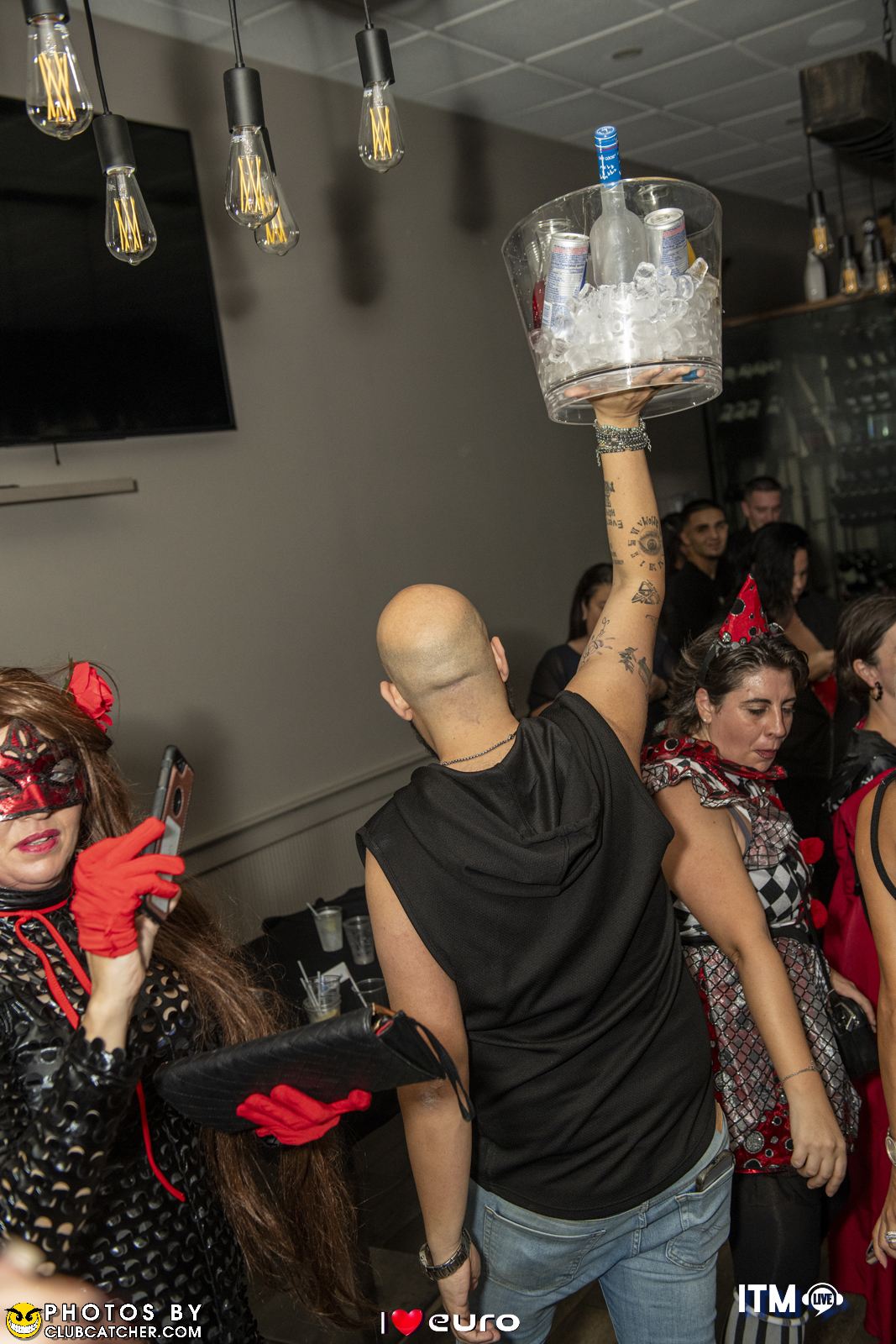 La Villetta lounge photo 317 - October 27th, 2023