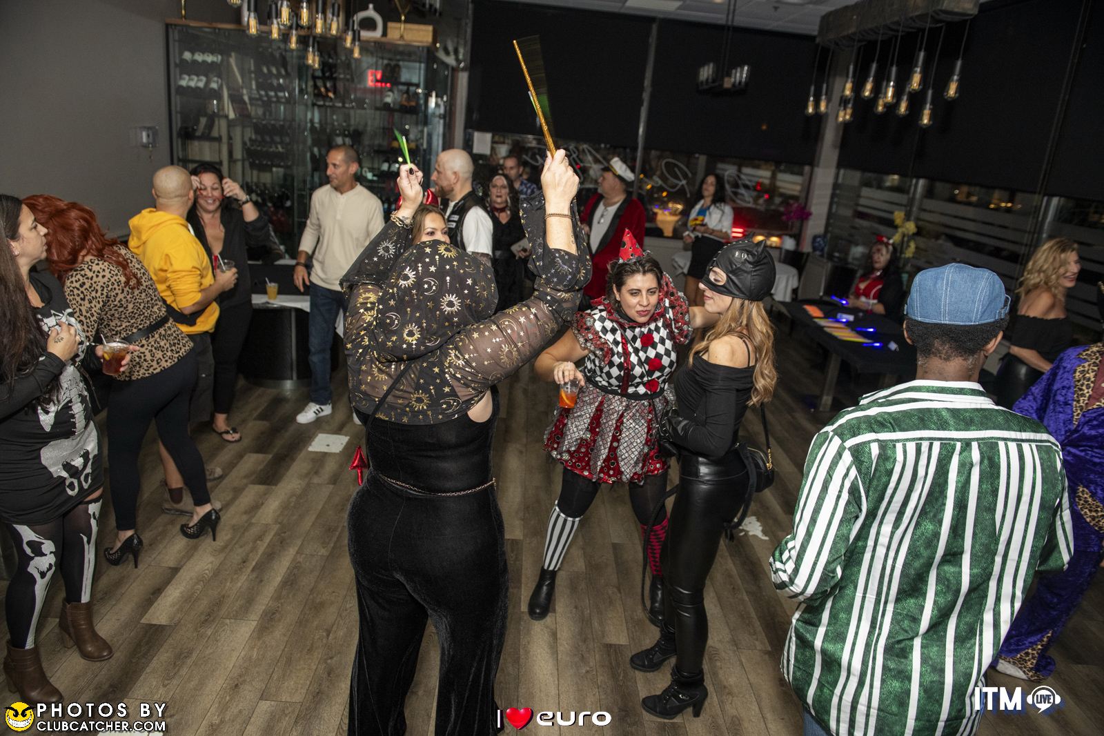 La Villetta lounge photo 343 - October 27th, 2023