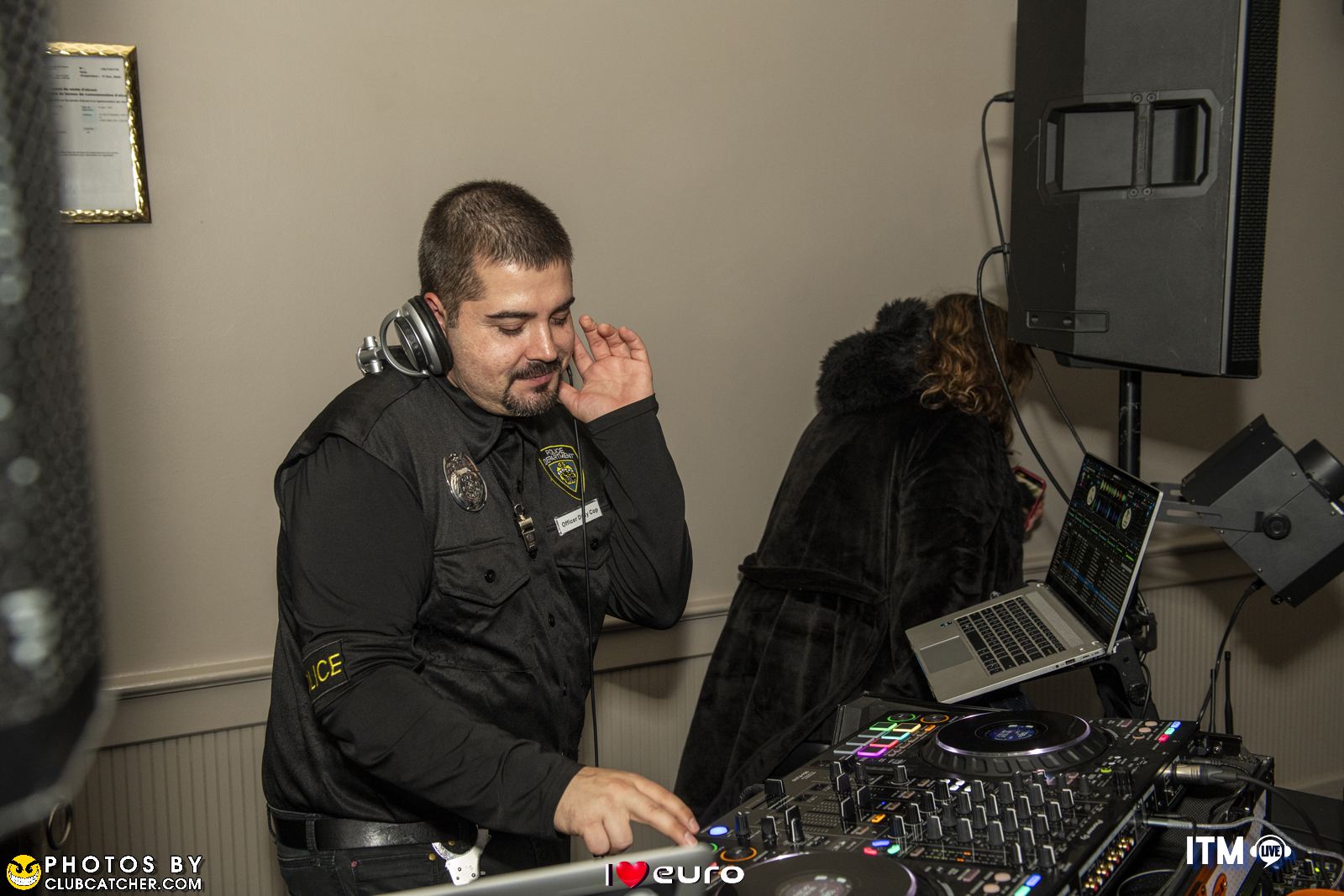 La Villetta lounge photo 346 - October 27th, 2023