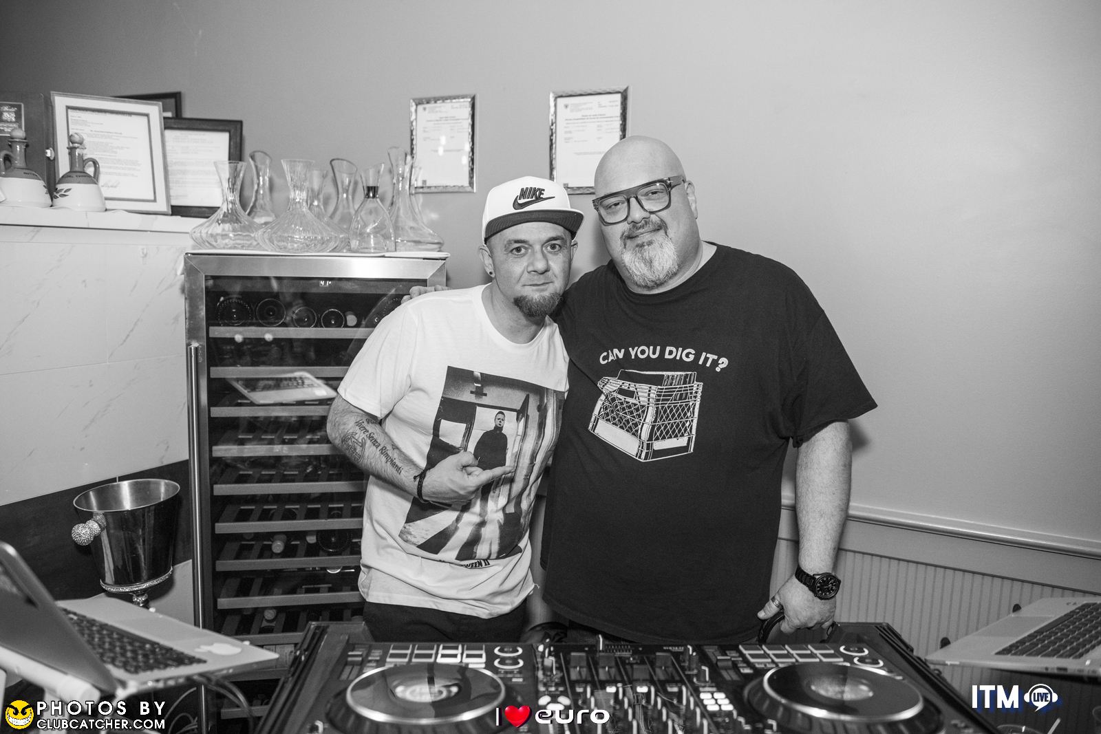 La Villetta lounge photo 352 - October 27th, 2023