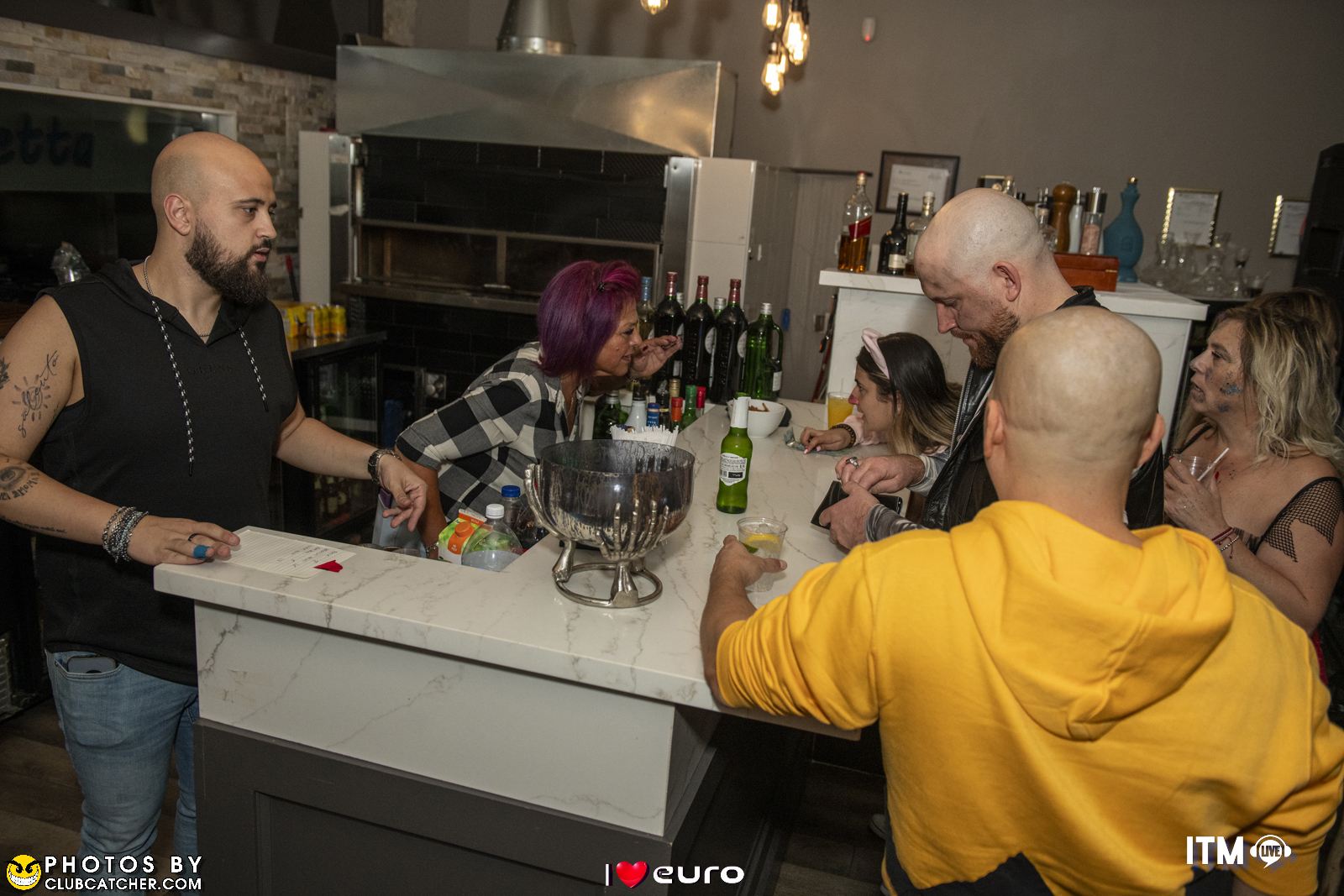 La Villetta lounge photo 366 - October 27th, 2023